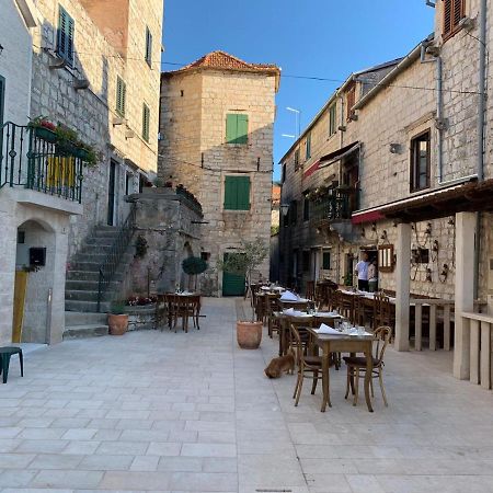 Residence Bella Stari Grad  Zewnętrze zdjęcie