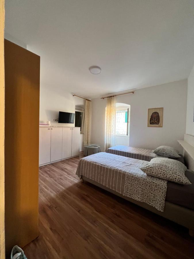 Residence Bella Stari Grad  Zewnętrze zdjęcie