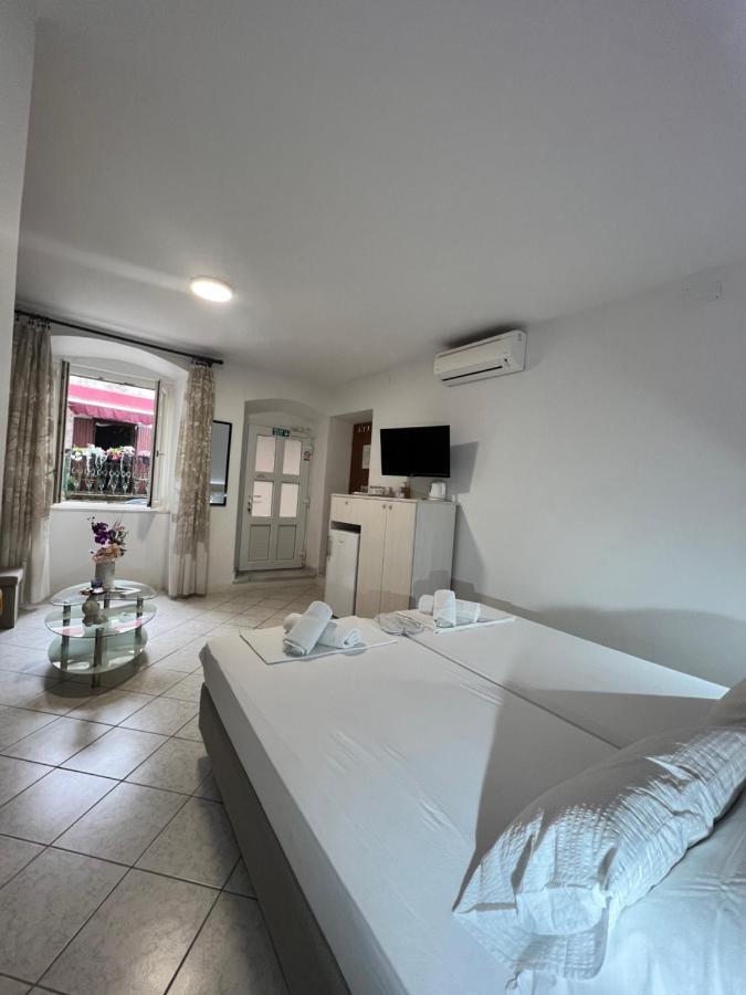 Residence Bella Stari Grad  Zewnętrze zdjęcie